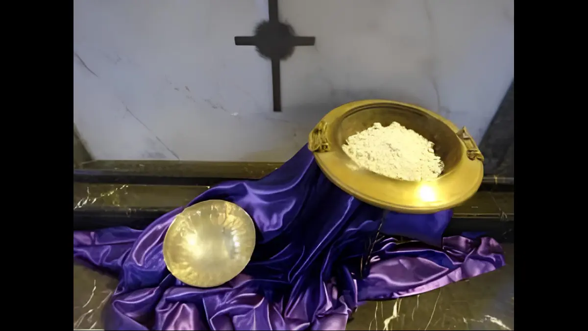 Vassoio con le ceneri